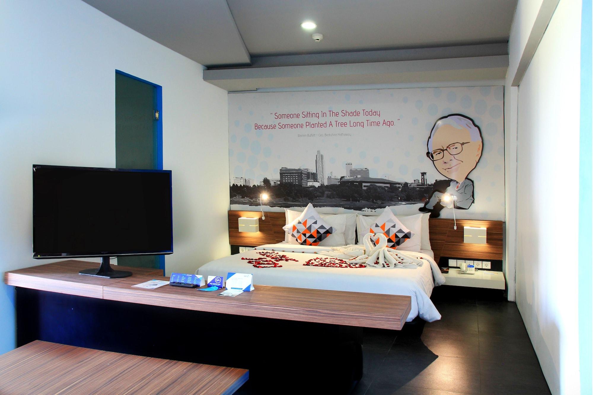 Berry Biz Hotel Seminyak  Ngoại thất bức ảnh