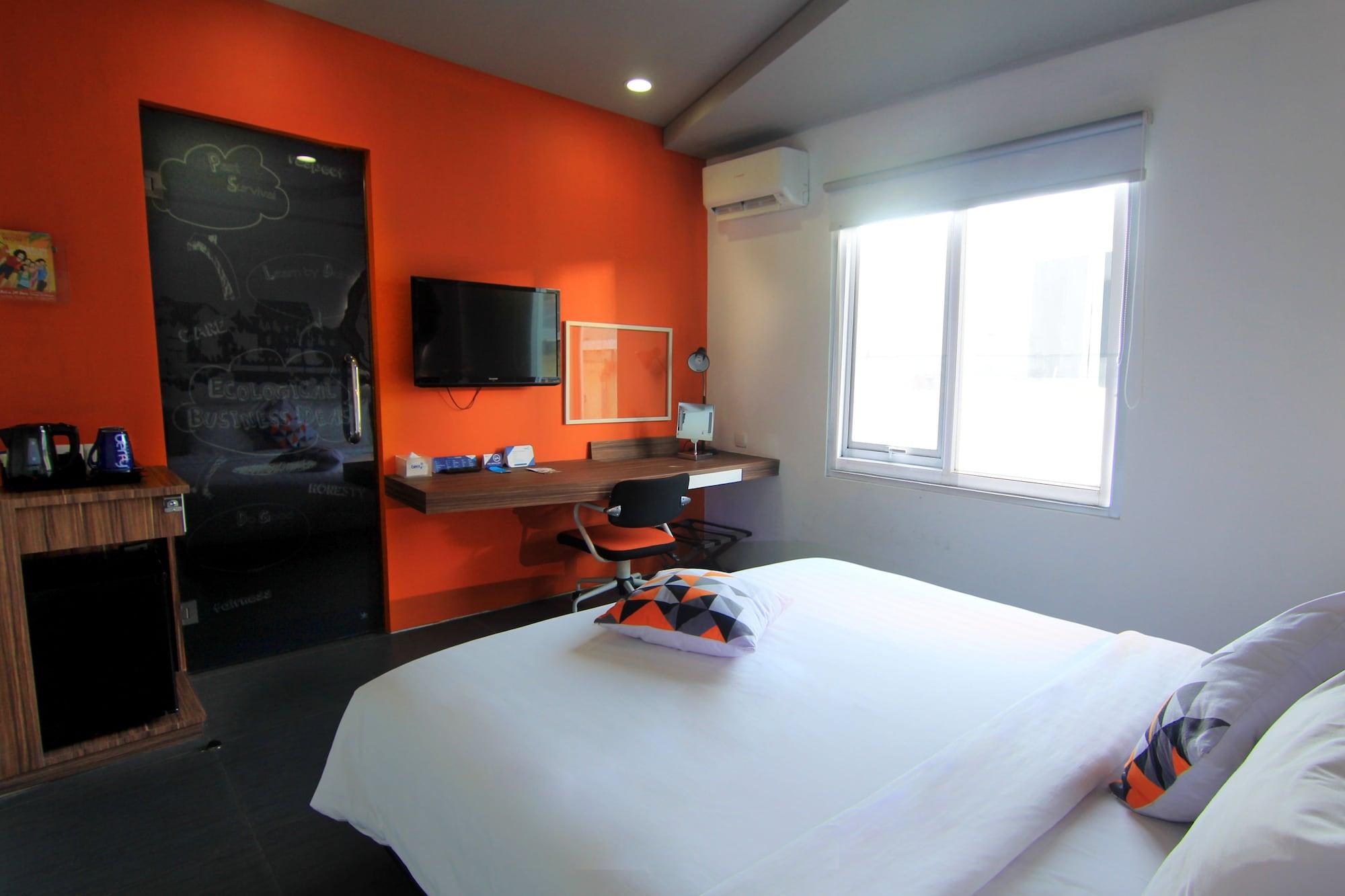 Berry Biz Hotel Seminyak  Ngoại thất bức ảnh