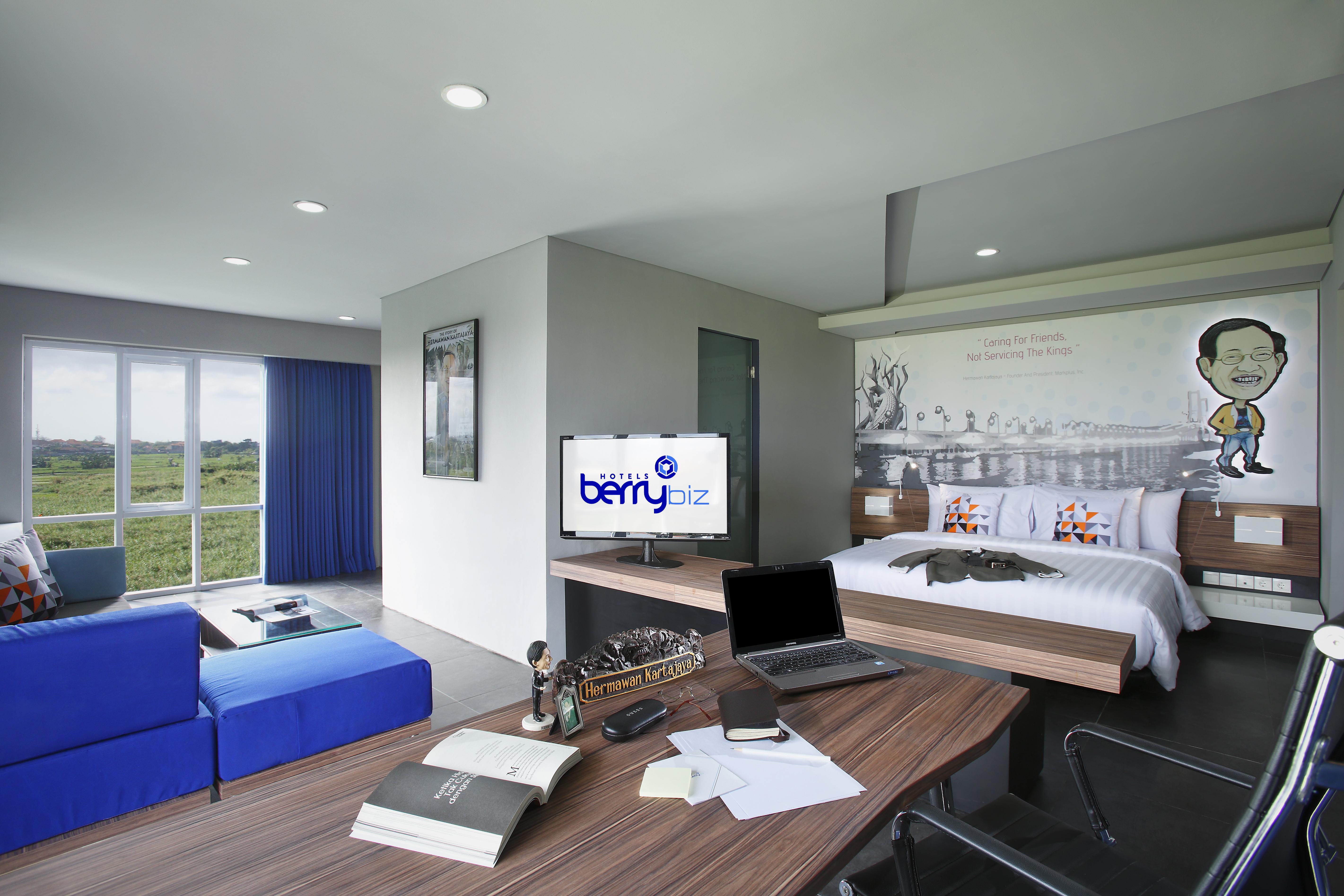 Berry Biz Hotel Seminyak  Ngoại thất bức ảnh