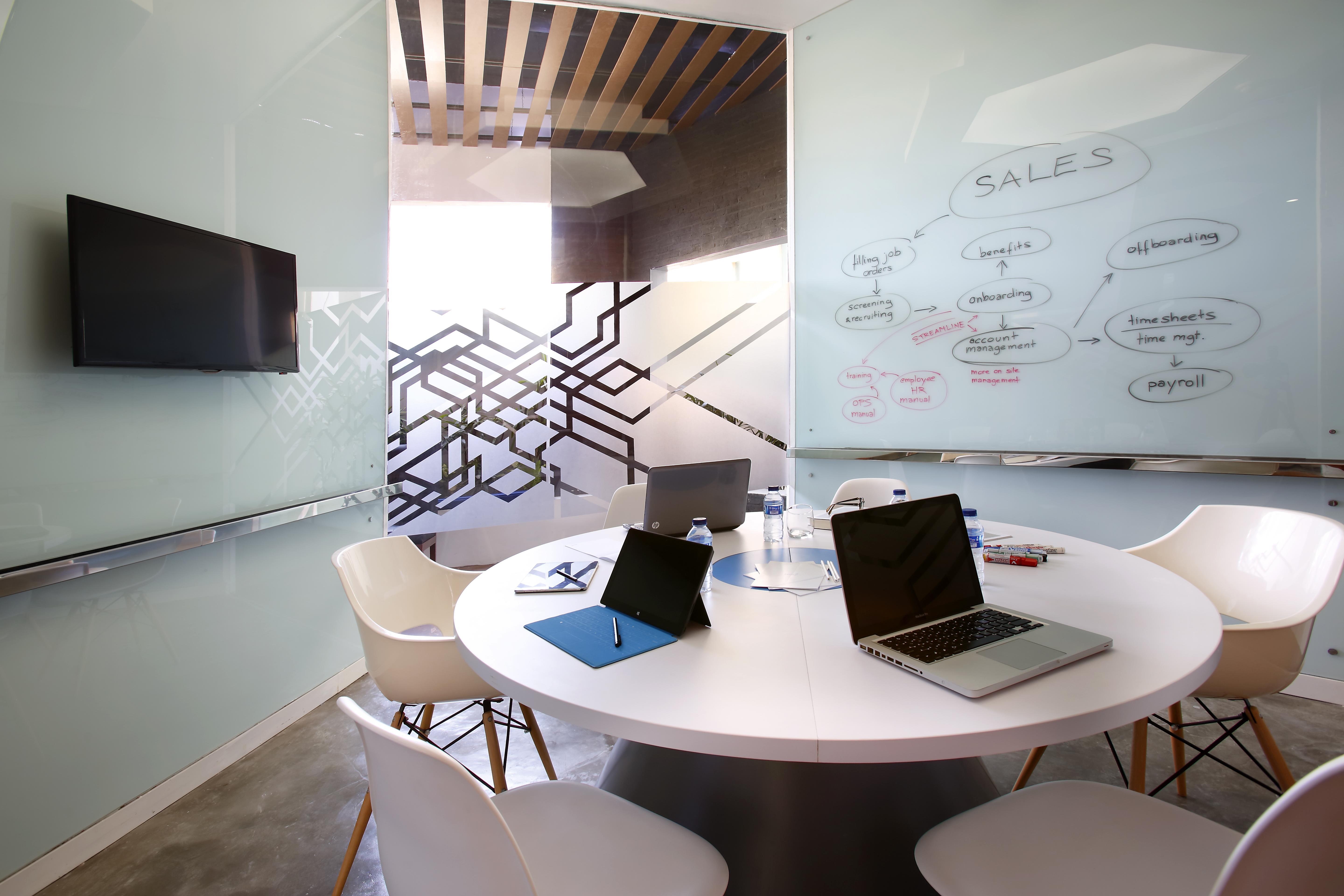 Berry Biz Hotel Seminyak  Ngoại thất bức ảnh